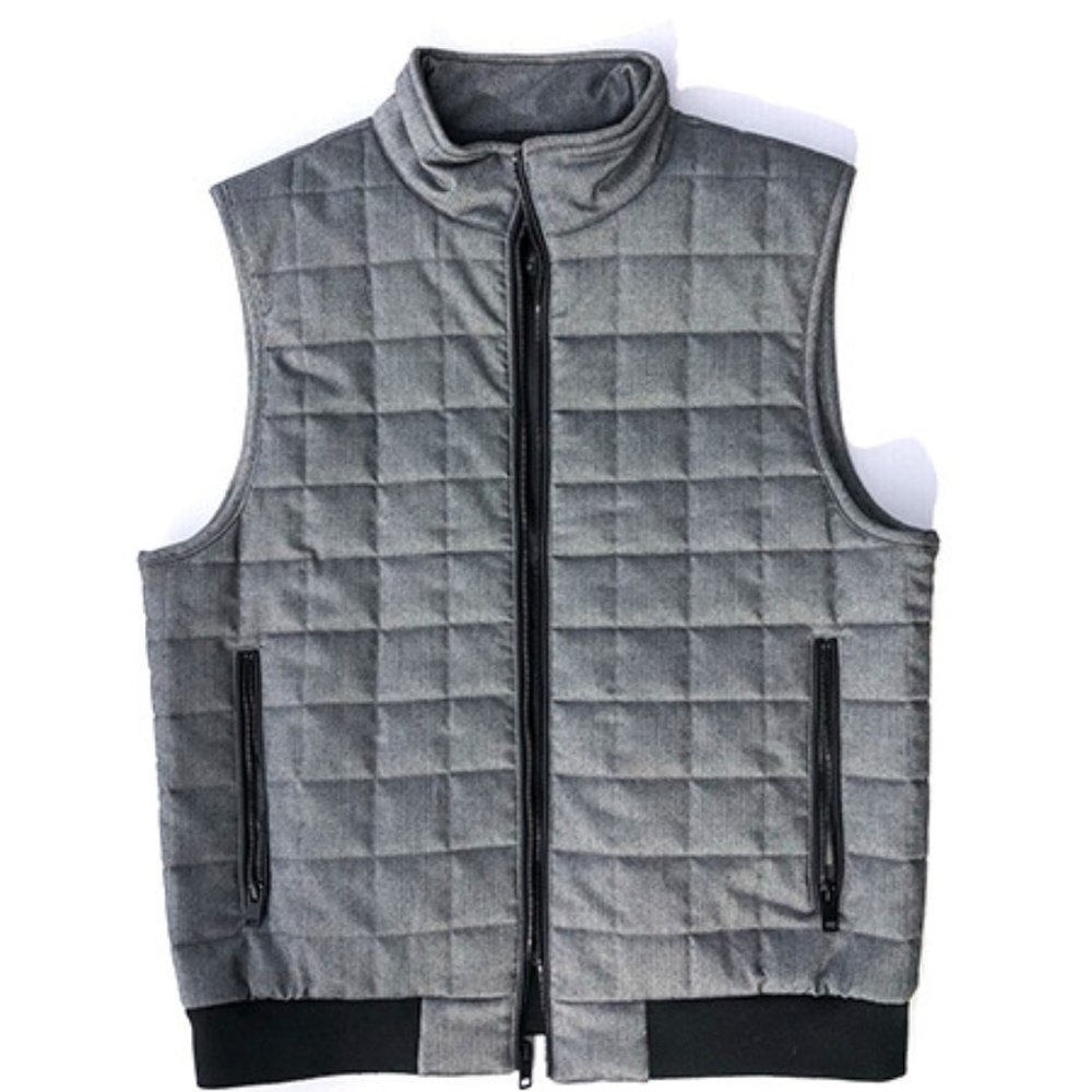 Express Puffer Vest! Space Grey and Black. Men's M
